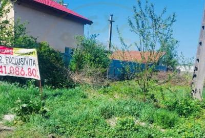 Teren de 2183 mp, în Prundu