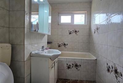 Apartament cu 2 camere semidecomandat în Podu Roș - 6