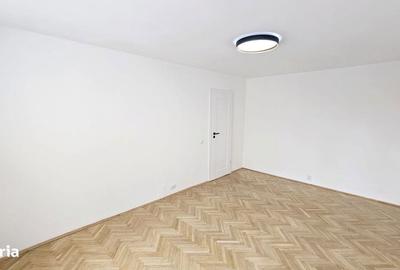 Apartament cu 3 camere decomandat în Central - 8