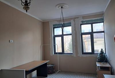 Apartament cu 2 camere decomandat, mobilat în Victoriei - 19