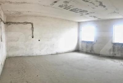 Spațiu comercial, de 549 mp, în Central - 16