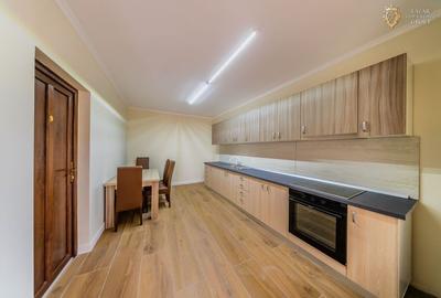 Business Industrial + Regim Hotelier - 34