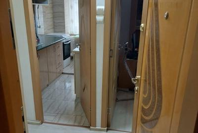 Garsoniera de inchiriat, decomandata, I.C.Bratianu - 1