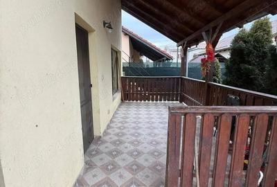 Casă cu Teren 250 Mp în Central