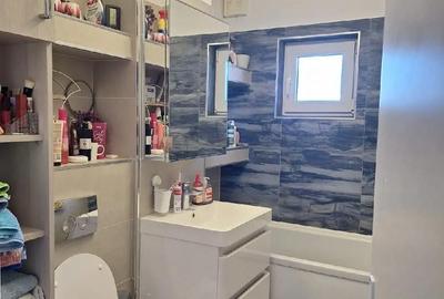 Apartament cu 4 camere decomandat în Lipovei - 3