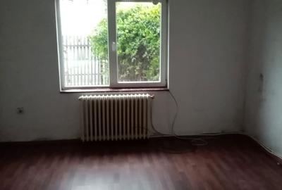 Casă cu 3 camere cu Teren 300 Mp în Central - 3