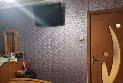 Apartament cu 2 camere decomandat în Calea București - 4