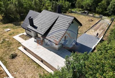 Casă cu 4 camere în Cicârlău - 18