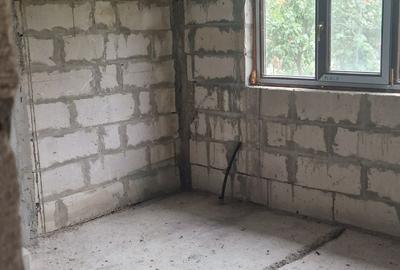 Casă cu 4 camere în Măcărești