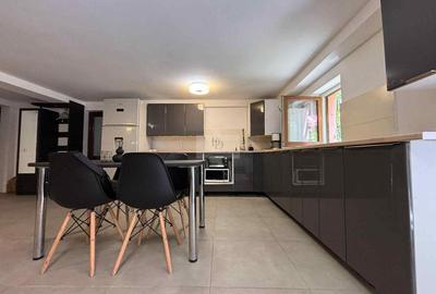 Apartament cu 3 camere semidecomandat, mobilat în Mănăștur
