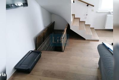Casă cu 6 camere cu Canalizare în Central - 20