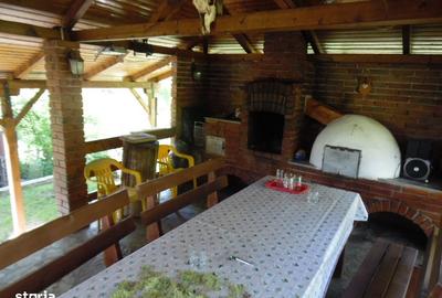 Casă cu 4 camere cu Teren 1700 Mp în Călugareni - 2