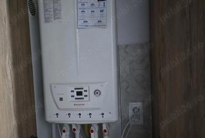 Apartament cu 2 camere decomandat în Central - 2