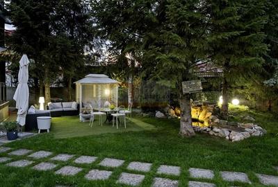 Vilă spectaculoasă pe malul lacului Snagov / 3000 mp teren / Barcă inclusă Vilă spectaculoasă pe malul lacului Snagov / 3000 mp teren / Barcă inclusă - 9