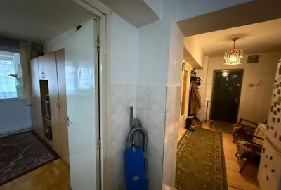 Apartament cu 3 camere decomandat în Bălcescu - 11