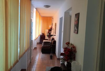 Casă cu 3 camere cu Teren 360 Mp în Central - 3