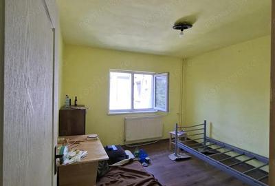 Apartament cu 3 camere decomandat în Lipovei - 6