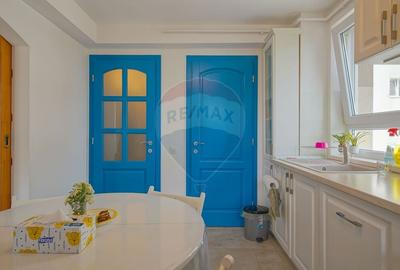 Apartament 3 camere si loc de parcare, de inchiriat, Urban Coresi - 4