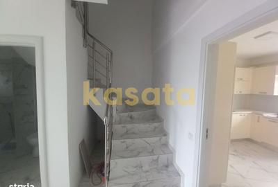 Casă cu 4 camere cu Canalizare în Central - 3