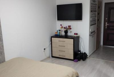 Garsonieră semidecomandată în Central - 2