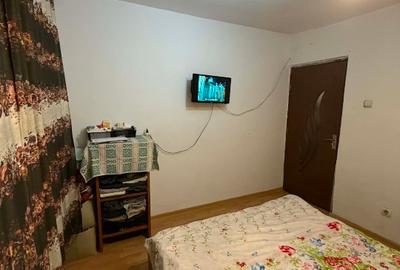 Apartament cu 3 camere decomandat în Sud - 2