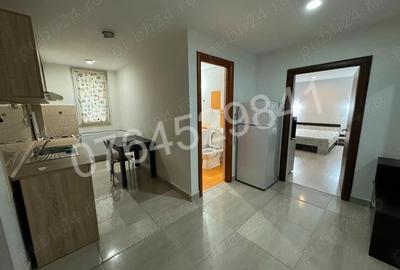 Garsoniera Sos. Colentina 70,vizavi de scoala 39,la 3 min.Mc Donald's si 200m interesctie Fundeni - 12