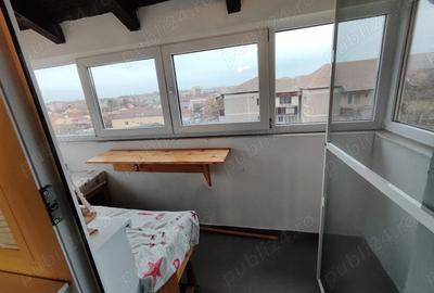 Apartament cu 3 camere decomandat în Central - 2