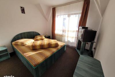 Casă cu Teren 4200 Mp în Central - 10