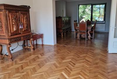 Casă cu 6 camere cu Teren 490 Mp în Săsar - 16