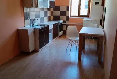 Garsonieră nedecomandată în Central - 9