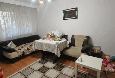 Apartament cu 3 camere decomandat în Tomis Nord - 2