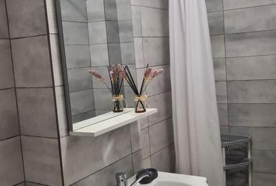 Garsonieră decomandată în Sârbi