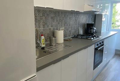 Garsonieră decomandată în Central - 3