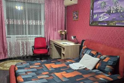 Garsoniera recent renovata,zona centrala,et.1,Tig 1 - 1