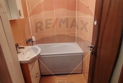 Garsoniara de inchiriat - 6