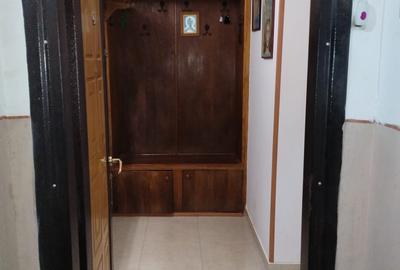 Apartament cu 3 camere decomandat în Vidin-Progresul