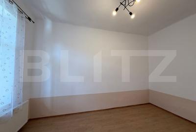 Apartament de vanzare, cu 2 camere, 54 mp, zona semicentrala - 1