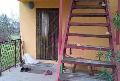 BARCANESTI - casa +curte+teren 16k mp - 8