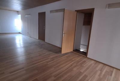 Casă individuală cu 5 camere cu Teren 300 Mp în Mihai Bravu - 7