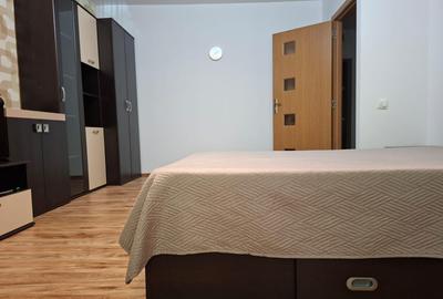 Garsonieră decomandată, mobilată în Vitan Mall - 4