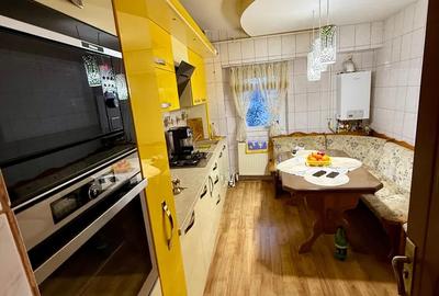 Apartament cu 3 camere decomandat, mobilat în Nicolina - 2