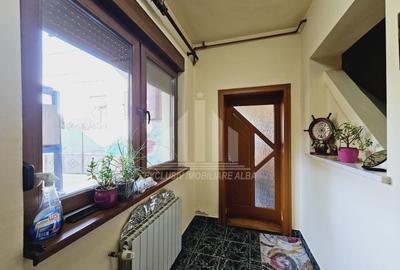 Casă individuală cu 6 camere cu Teren 300 Mp în Lipoveni - 5