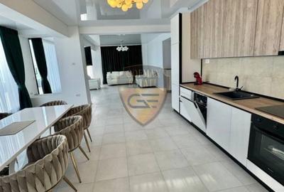 Penthouse 5 camere 4 Parcari Vedere Frontala la mare White Titanic Mamaia Nord - 3