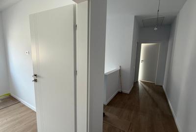 Duplex cu 4 camere cu Canalizare în Giroc - 9