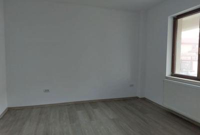 Imobil nou 2024  Piata Alba Iulia, PRIMUL CHIRIAS, ULTIMUL SPATIU DISONIBIL - 3