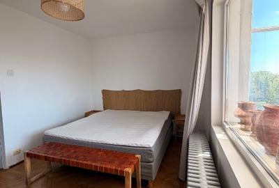 Apartament cu 4 camere semidecomandat, mobilat în P-ța Romană - 10
