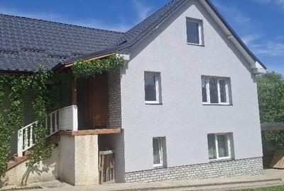 Casă cu 4 camere în Hereclean - 3