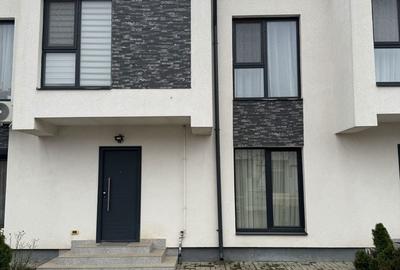 Casă cu 4 camere cu Teren 56 Mp în Central - 15