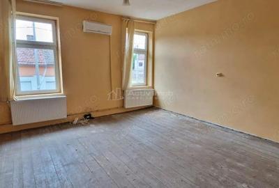 Garsonieră decomandată în Malul Mureșului - 1