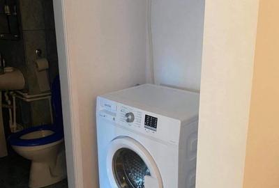 Apartament cu 2 camere decomandat în Calafat